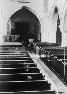 Andrew Green Collection: EASTRY CHURCH 1956