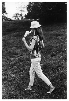 Sunhat: EATING CANDYFLOSS/MAYNE