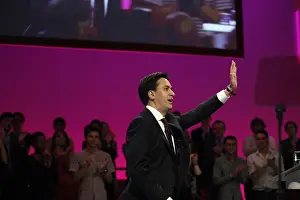Winken: Ed Miliband MP