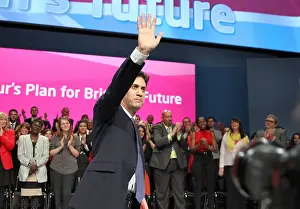 Winken: Ed Miliband MP