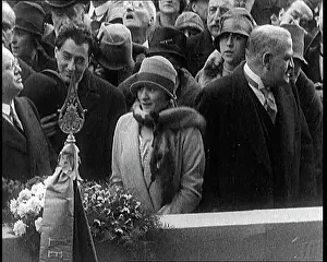 Edda: Edda Mussolini Stood on a Platform Getting