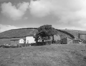 Edgworth: EDGWORTH YOUTH HOSTEL
