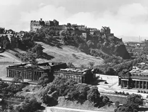 Impregnable: EDINBURGH CASTLE 1940S