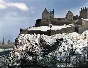 Mantled: EDINBURGH IN WINTER
