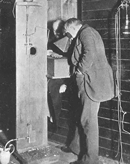 Phonograph: Edison Fluoroscope, 1896