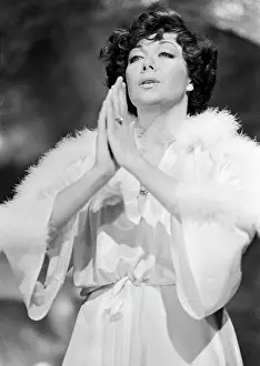 Ogonyok: Edita Piekha, 1979