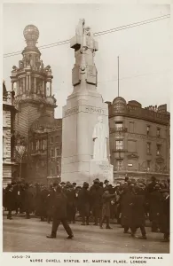 Cavell: Edith Cavell Statue - St Martin's Place, London