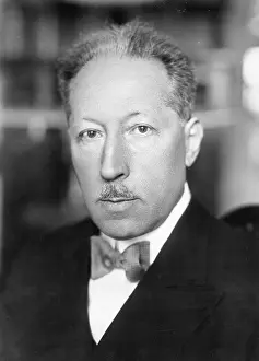 Taube: Edmund Rumpler, 1938