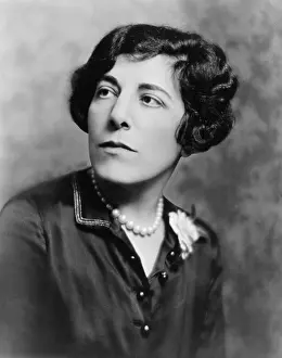 Showboat: Edna Ferber (1887-1968) author of many ?
