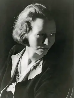 Edna: Edna St. Vincent Millay