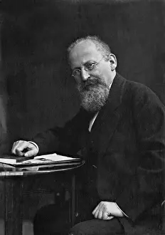 Secretaries: Eduard Bernstein, 1918