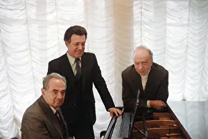 Kobzon: Eduard Kolmanovsky, Iosif Kobzon, and Oskar Feltsman, 1984