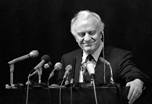 Shultz: Eduard Shevardnadze at press conference, 1988