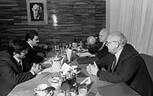 Kabul: Eduard Shevardnadze visits Afghanistan