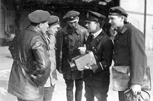 Briefcase: Education of reconnaissance flyers in Germany, 1918