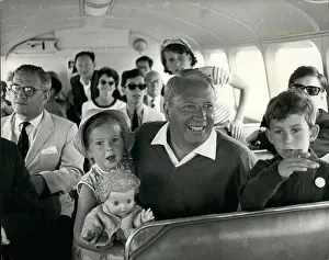 Denman: Edward Heath on hovercraft trip to France