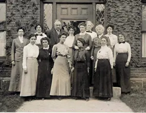 Draper: Edward Pickering with Harvard Computers, 1911