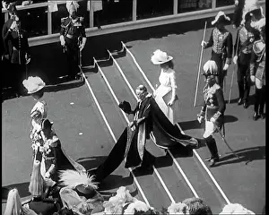 Caernarfon: Edward, Prince Of Wales Parading Past Crowds