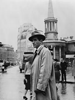 Murrow: Edward R. Murrow, CBS Newscaster, crossing the