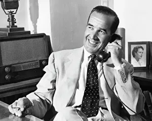 Murrow: Edward R. Murrow - Celebrity - Broadcast - Journalism