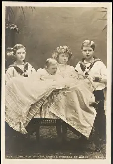 Harewood: EDWARD VIII/FOUR KIDS