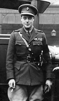 Charlotte Zeepvat (iln): Edward VIII in military uniform