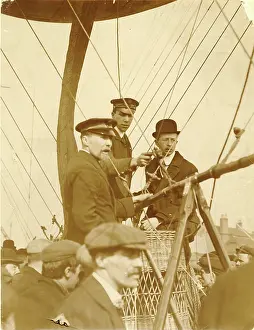 Balloonists: Edwardian balloonists
