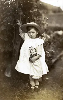 Edwardians: Edwardian child with doll