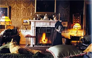 Mantlepiece: EDWARDIAN MORNING ROOM