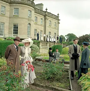 Strolling: EDWARDIAN UPPER CLASSES