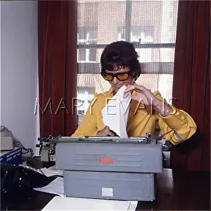 Emberton: EFFICIENT SECRETARY