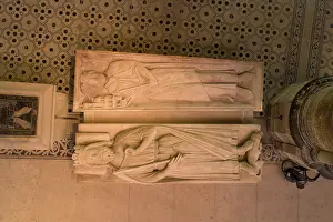 Childebert: Effigies of Clovis I and Childebert I, Royal tombs