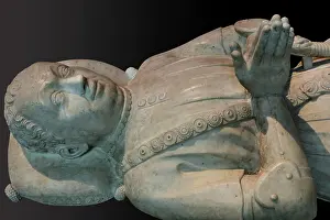 Effigy of Bertrand du Guesclin, Royal tombs, Basilique