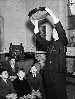 Sieve: EGG SHACKLING/MUSTO