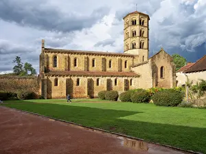 Prieure: Eglise Notre-Dame-de-l'Assomption, Anzy-le-Duc, Burgundy