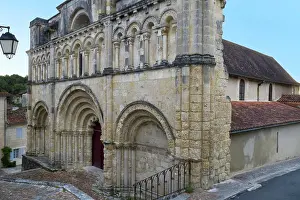 Niches: Eglise Saint-Jacques, Aubeterre-sur-Dronne
