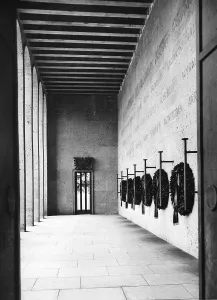 Names: Ehrenhalle - Hall of Honor of the Luitpold