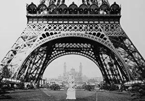 Universelle: Eiffel Tower, Exposition Universelle, Paris, France