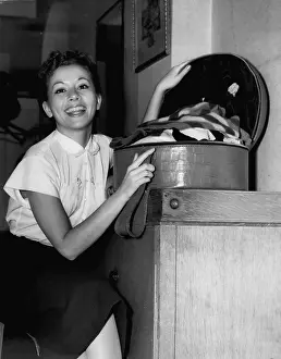 Programmer: Elaine Malbin, American opera singer