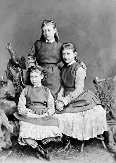 Charlotte Zeepvat (iln): The three eldest Hesse Princesses