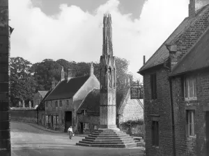 1290: ELEANOR CROSS