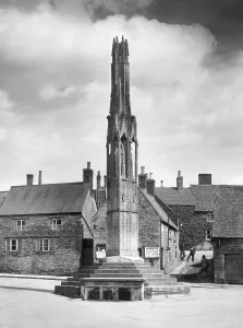 1290: ELEANOR CROSS