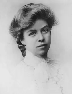 Updos: Eleanor Roosevelt in a 1898 portrait at about