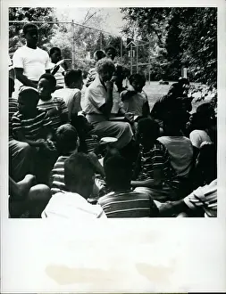 Carats: Eleanor Roosevelt at children's picnic, Hyde Park, New York