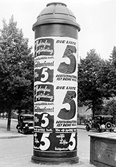 Think: Election posters of the DNVP on an advertising column in Ber