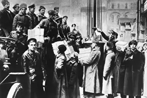 Forcibly: Elections in Russia, 1917