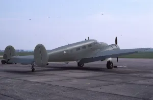 Electra: Electra Junior