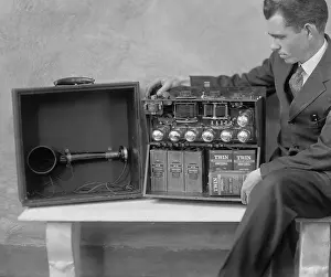 Lcgr1805: Electrical engineer, Brent Daniel, demonstrates