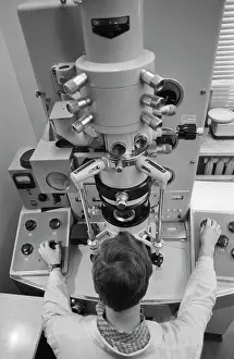 Microscope: Electron Microscope