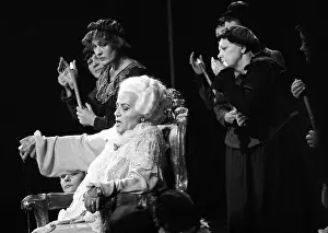 Tchaikovsky: Elena Obraztsova performs in Tchaikovsky's The